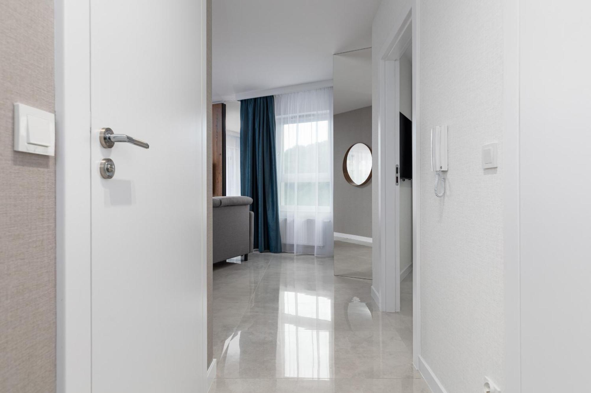 Sun Towers Apartment - Parking & Balkon - By Rent Like Home Свиноуйсьце Экстерьер фото